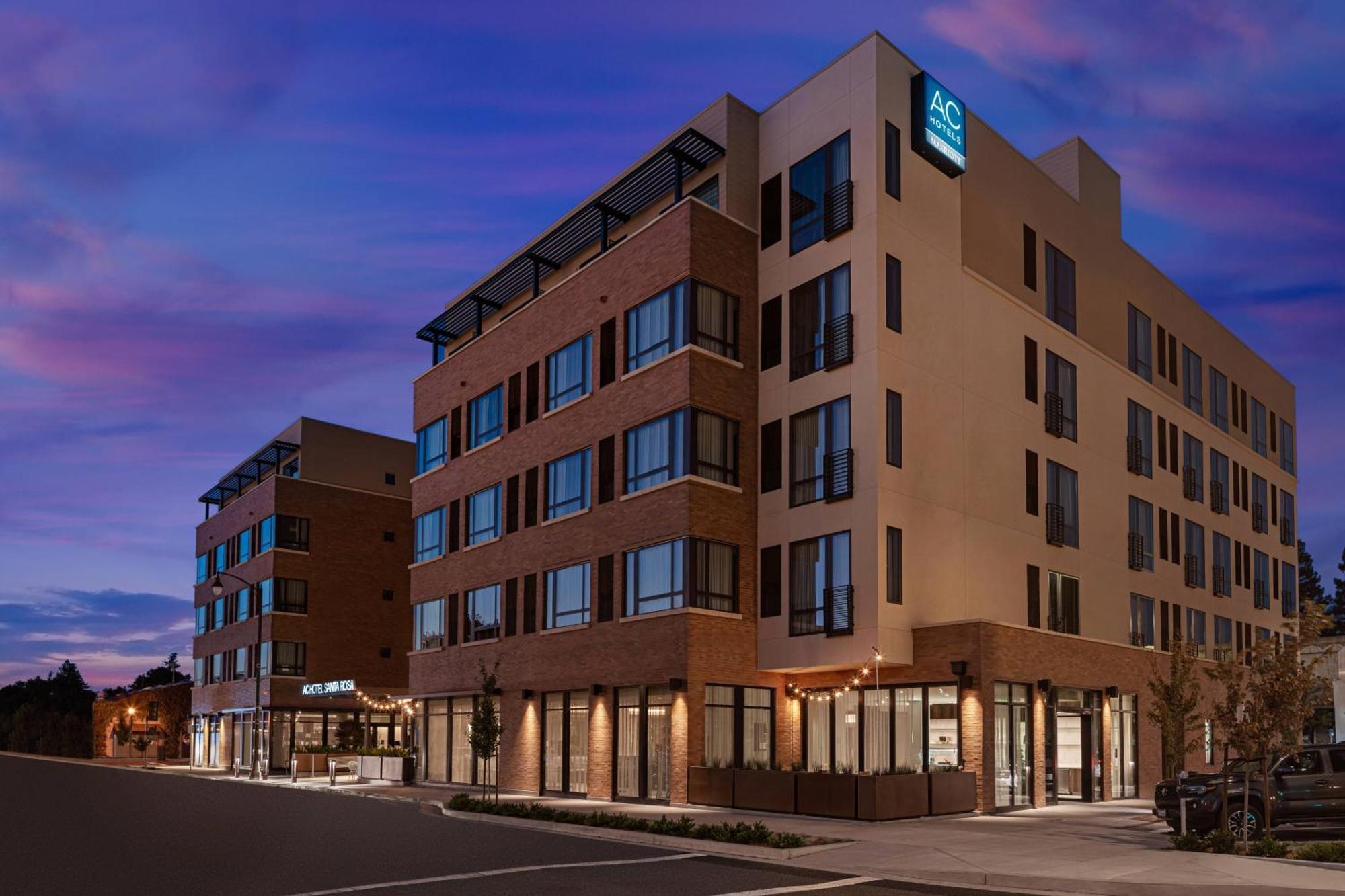 Ac Hotel By Marriott Santa Rosa Sonoma Wine Country Exteriör bild